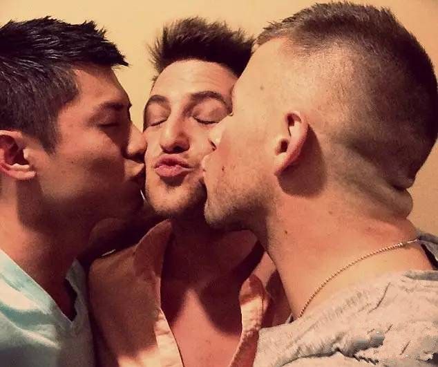 偷心上流 相关产品