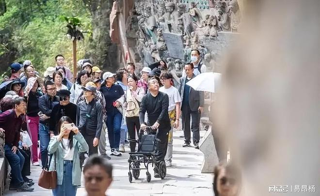 僵尸世界大战 相关产品