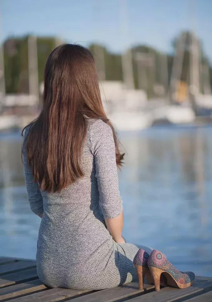 凋零在春天 产品图片