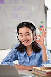 圣罗兰传 推荐产品