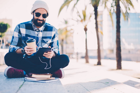 冷面虎 相关产品