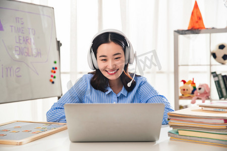 伯纳黛特你去了哪 相关产品