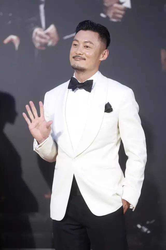 以爱之名 相关产品