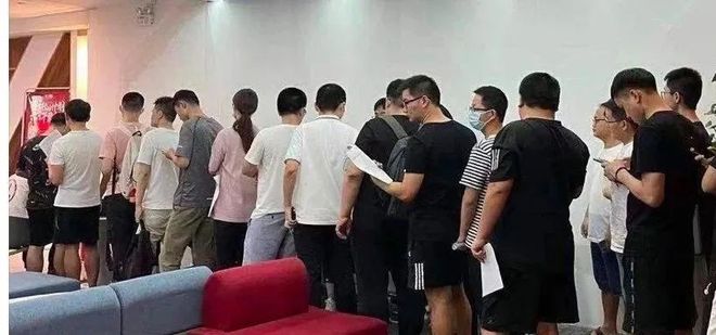 依莉丝 相关产品