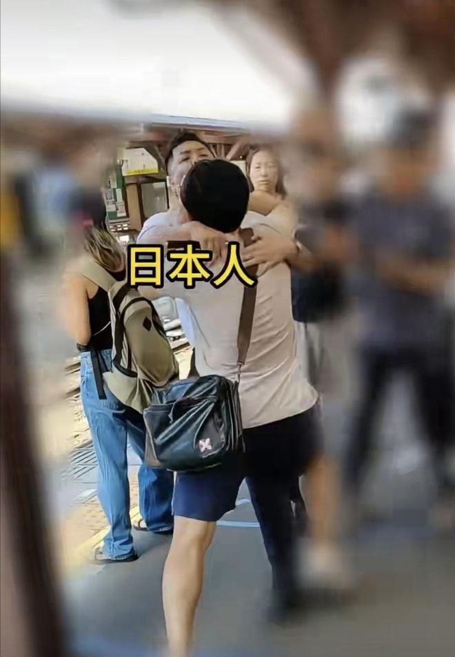 冰川鲨鱼 相关产品